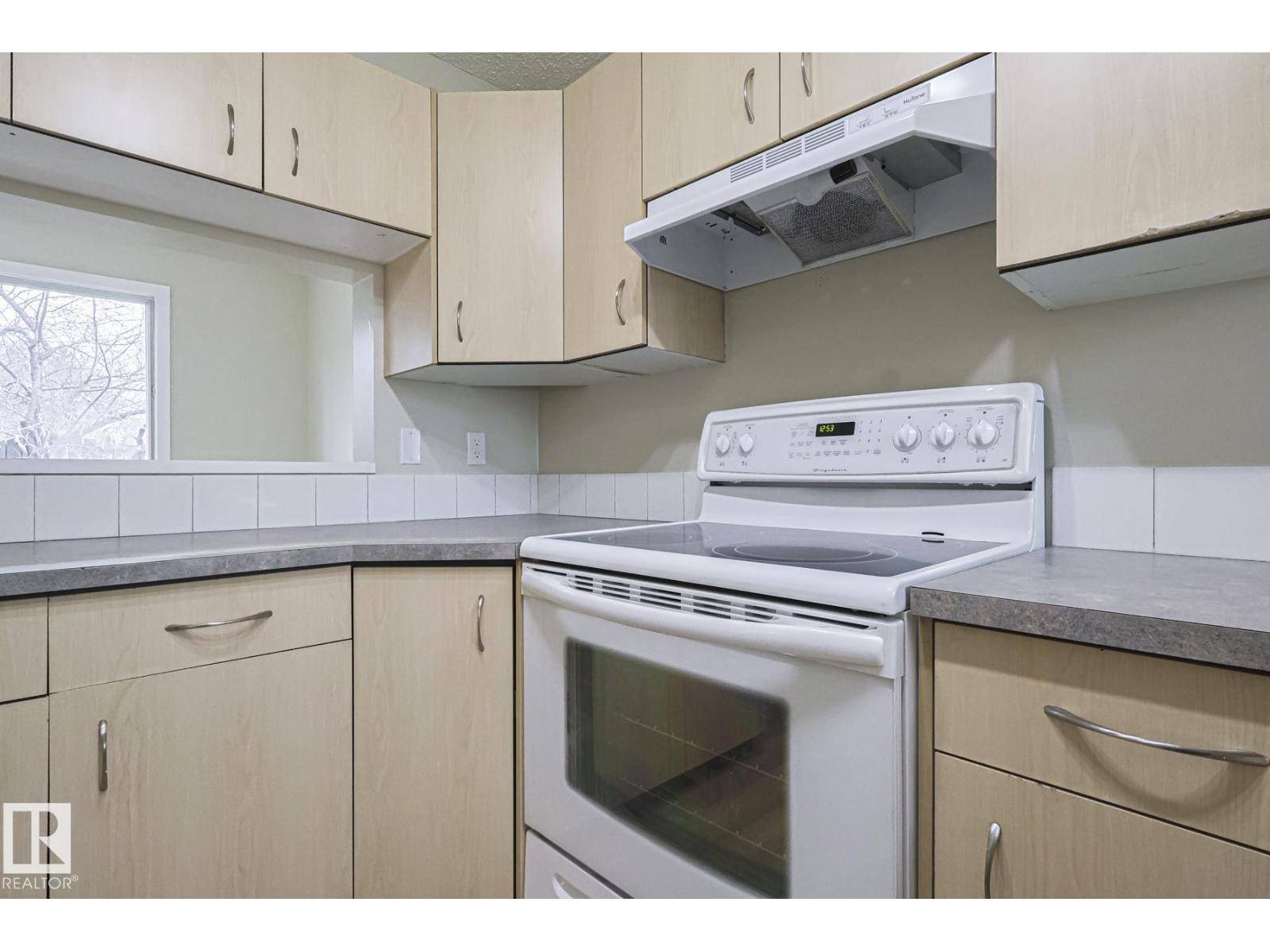 95 Wellington Cr, Spruce Grove, Alberta  T7X 1K1 - Photo 10 - E4465805