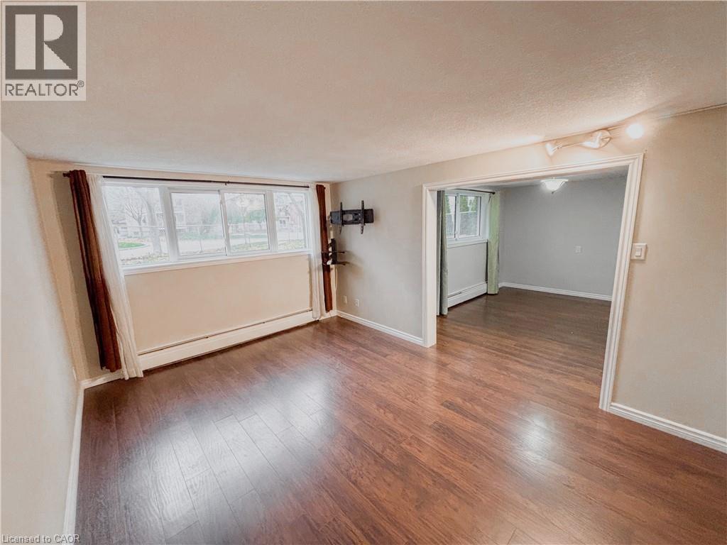 26 Woodfern Court Unit# 1, Kitchener, Ontario  N2E 1H4 - Photo 7 - 40787631