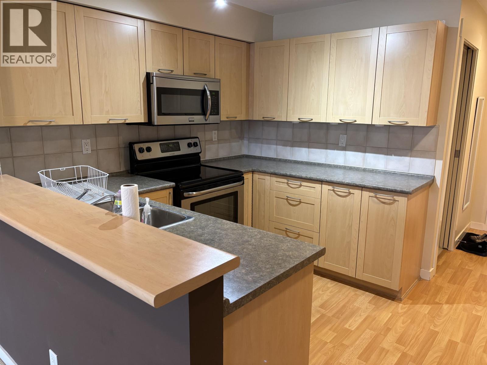 215 1503 W 65th Avenue, Vancouver, British Columbia  V6P 6Y8 - Photo 6 - R3067504