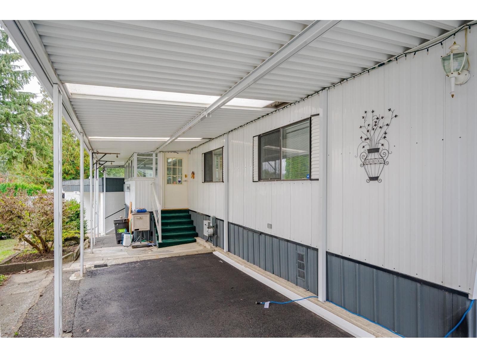 61 24330 Fraser Highway, Langley, British Columbia  V3A 4R3 - Photo 2 - R3064422