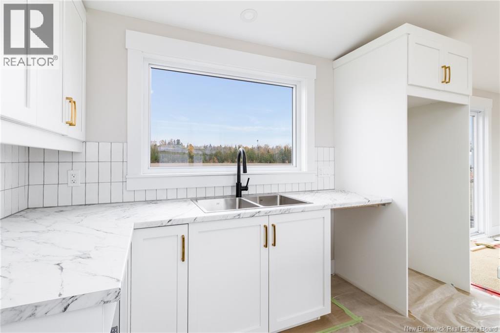 1365 Hanwell Road, Fredericton, New Brunswick  E3C 2N2 - Photo 6 - NB130143