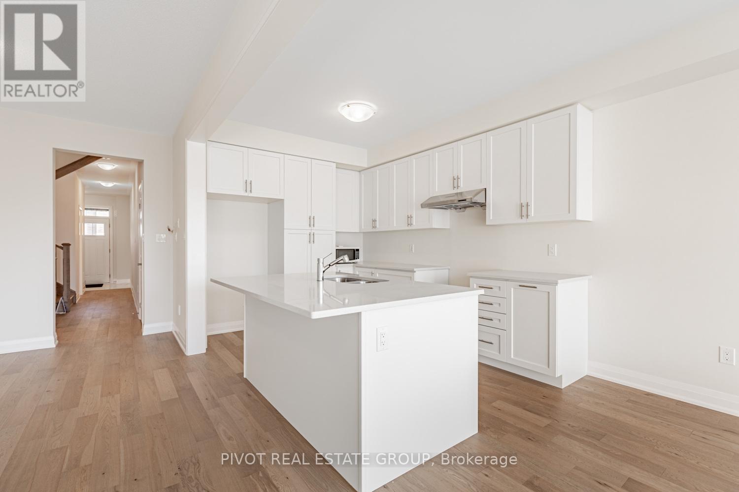 26 Lipscott Drive, Caledon, Ontario  L7C 4L2 - Photo 12 - W12500972