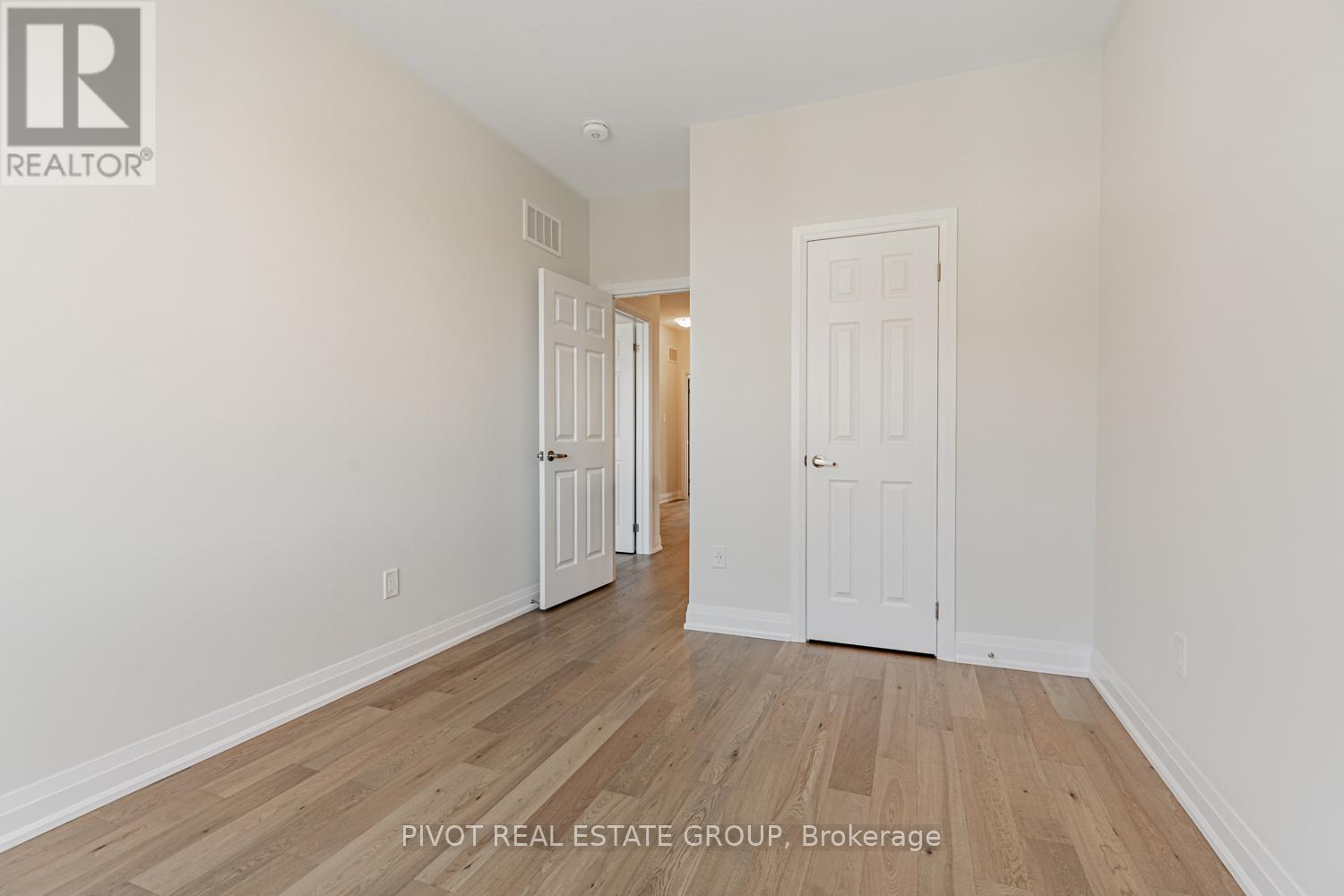 26 Lipscott Drive, Caledon, Ontario  L7C 4L2 - Photo 24 - W12500972