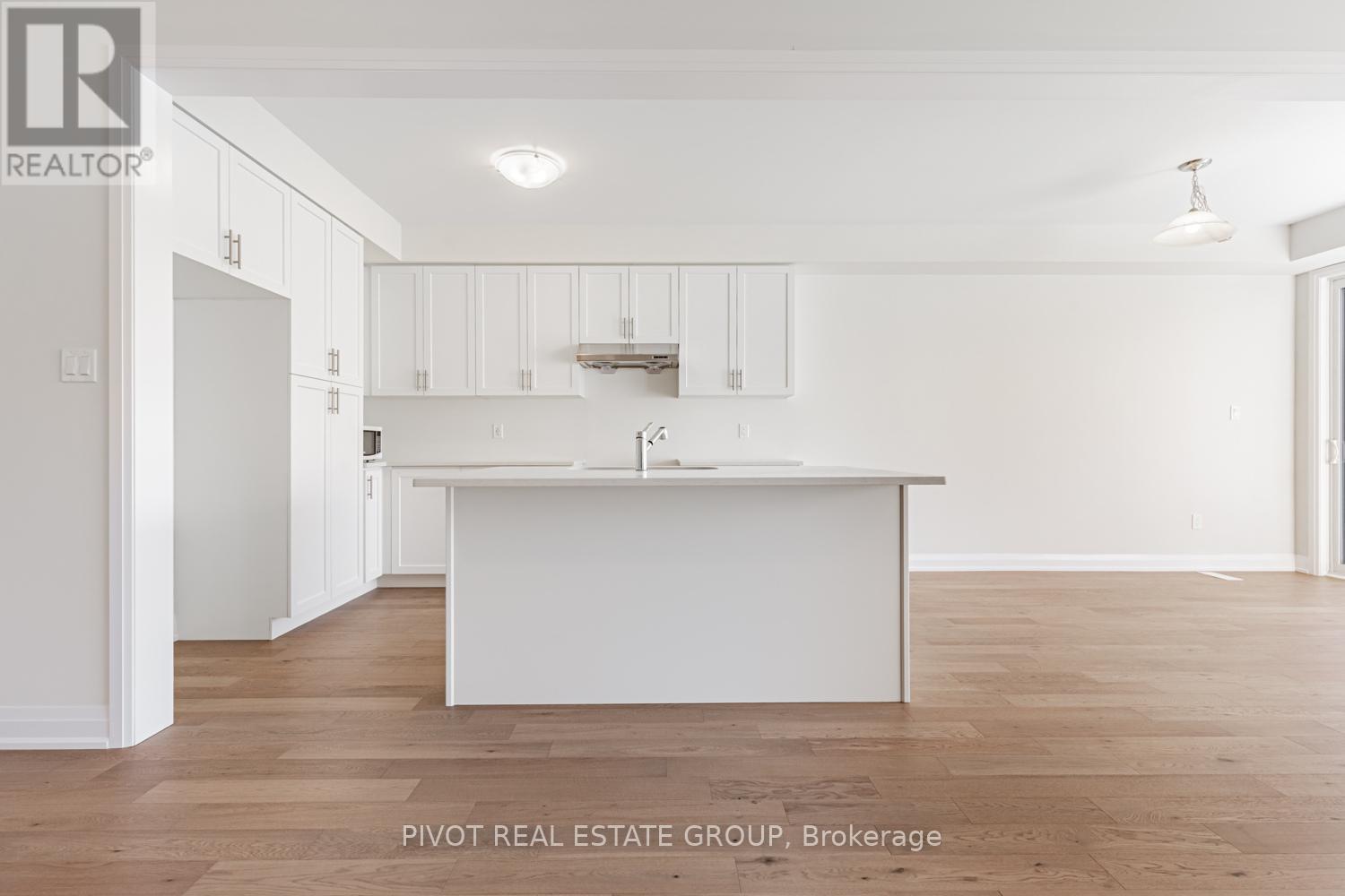 26 Lipscott Drive, Caledon, Ontario  L7C 4L2 - Photo 10 - W12500972