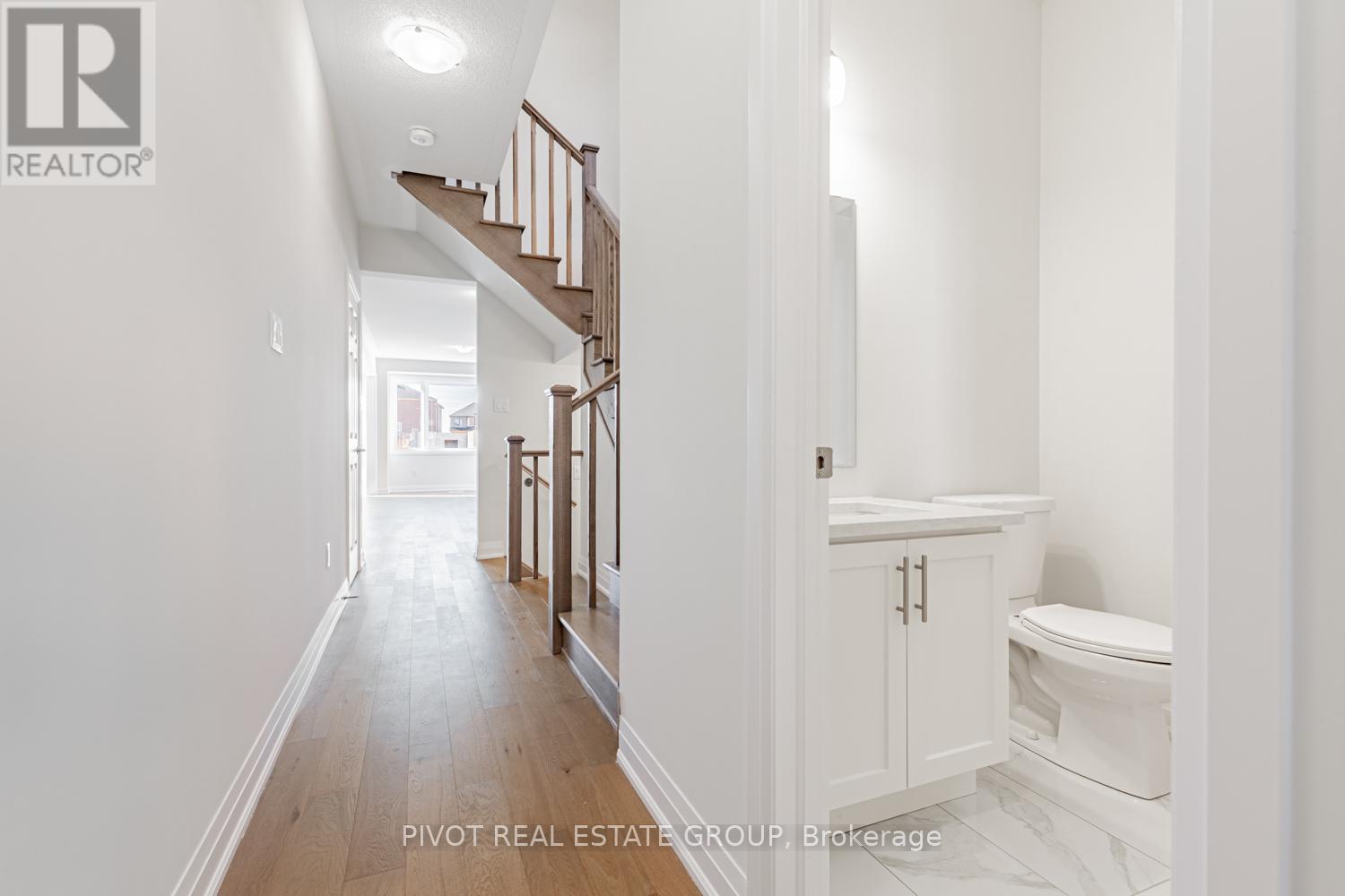 26 Lipscott Drive, Caledon, Ontario  L7C 4L2 - Photo 5 - W12500972