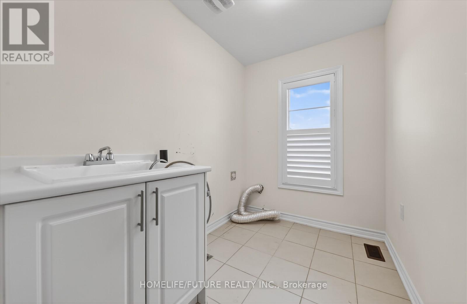 226 Ronald Guscott Street, Oshawa, Ontario  L1K 3G3 - Photo 36 - E12547194