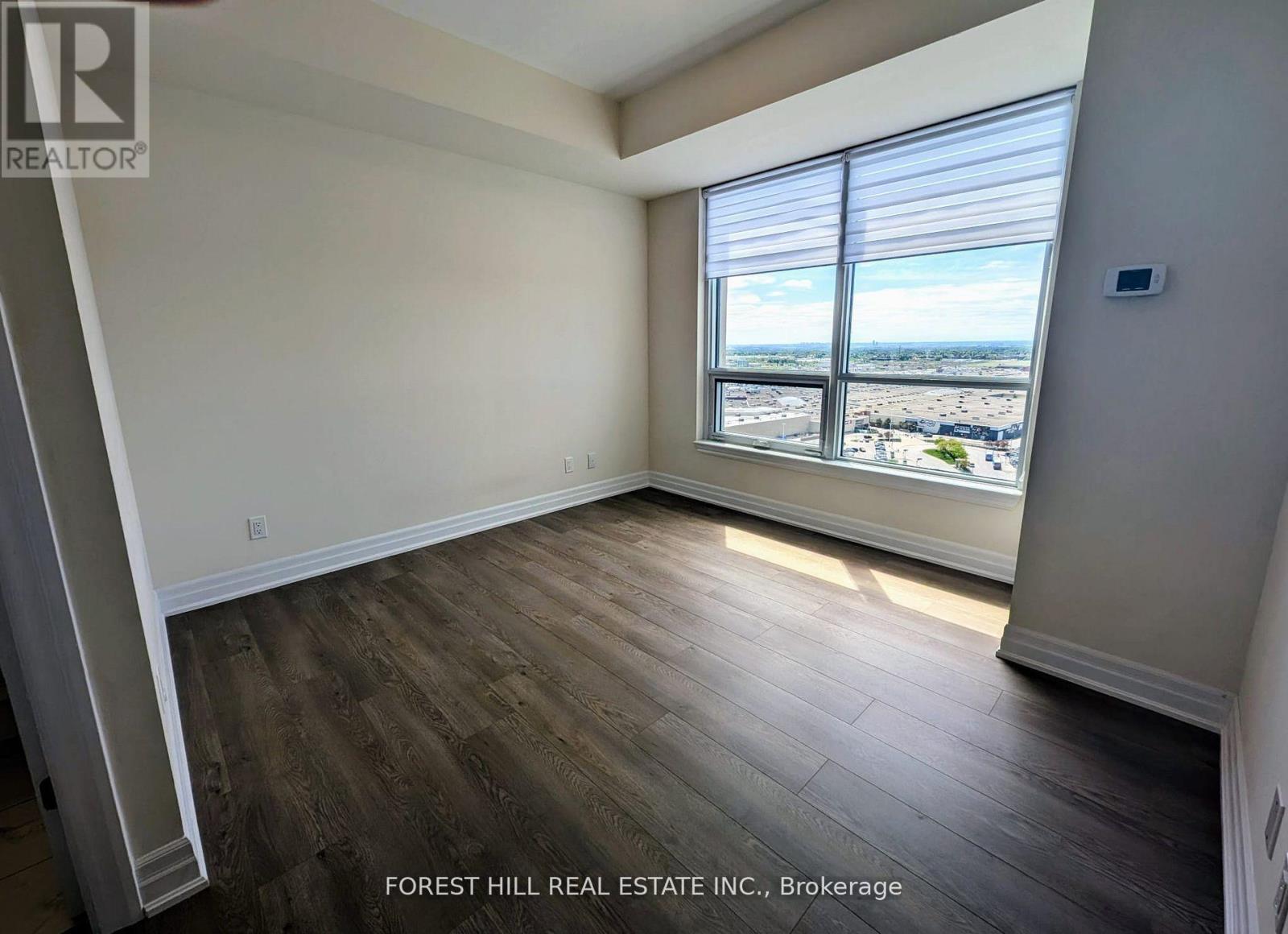 1909 - 9075 Jane Street, Vaughan, Ontario L5K 0L7 - Photo 15 - N12547168