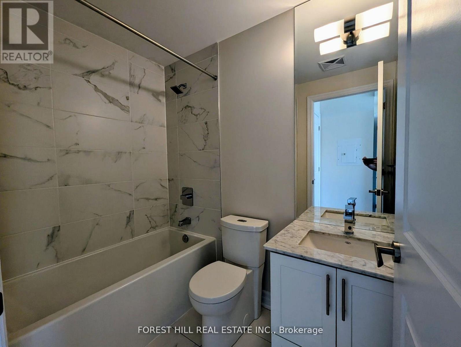 1909 - 9075 Jane Street, Vaughan, Ontario L5K 0L7 - Photo 18 - N12547168