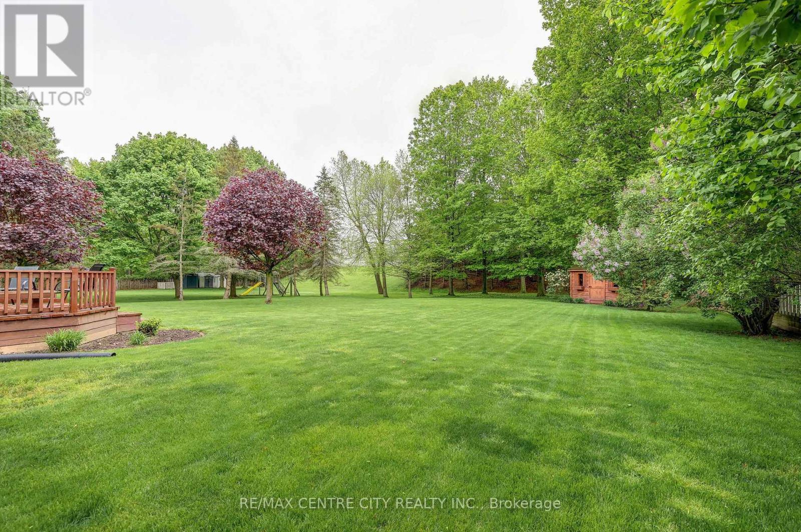 39830 Shady Lane Crescent, Southwold, Ontario  N5P 3T2 - Photo 10 - X12547230