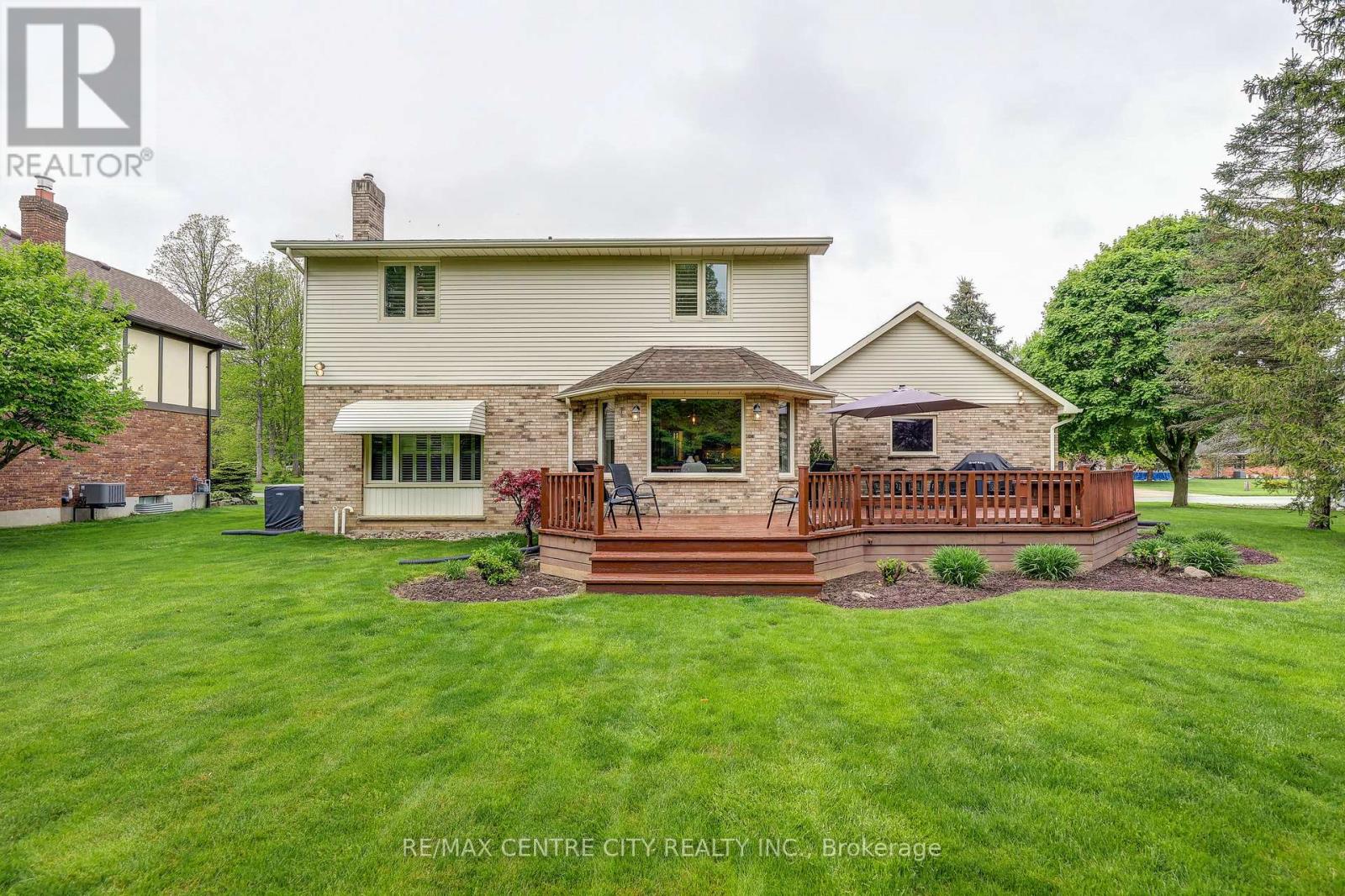 39830 Shady Lane Crescent, Southwold, Ontario  N5P 3T2 - Photo 8 - X12547230