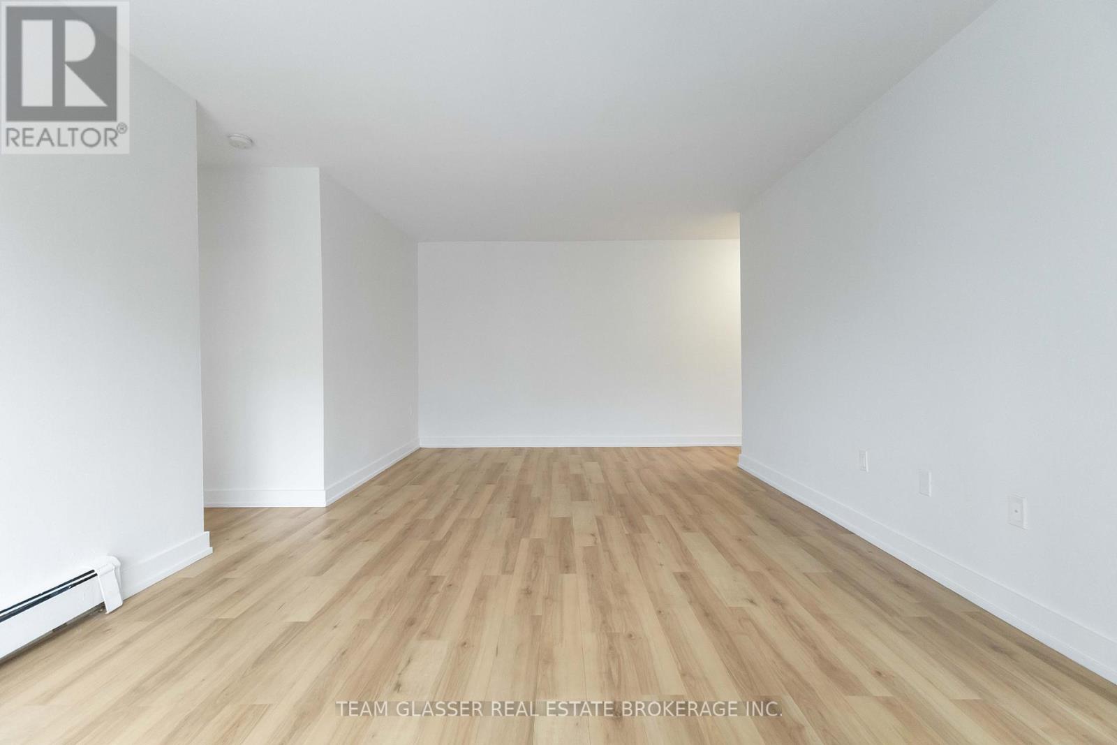 402 - 530 Proudfoot Lane, London North, Ontario  N6H 1W3 - Photo 11 - X12547296