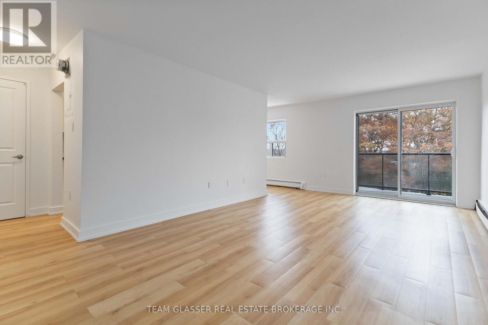 402 - 530 Proudfoot Lane, London North, Ontario  N6H 1W3 - Photo 5 - X12547296