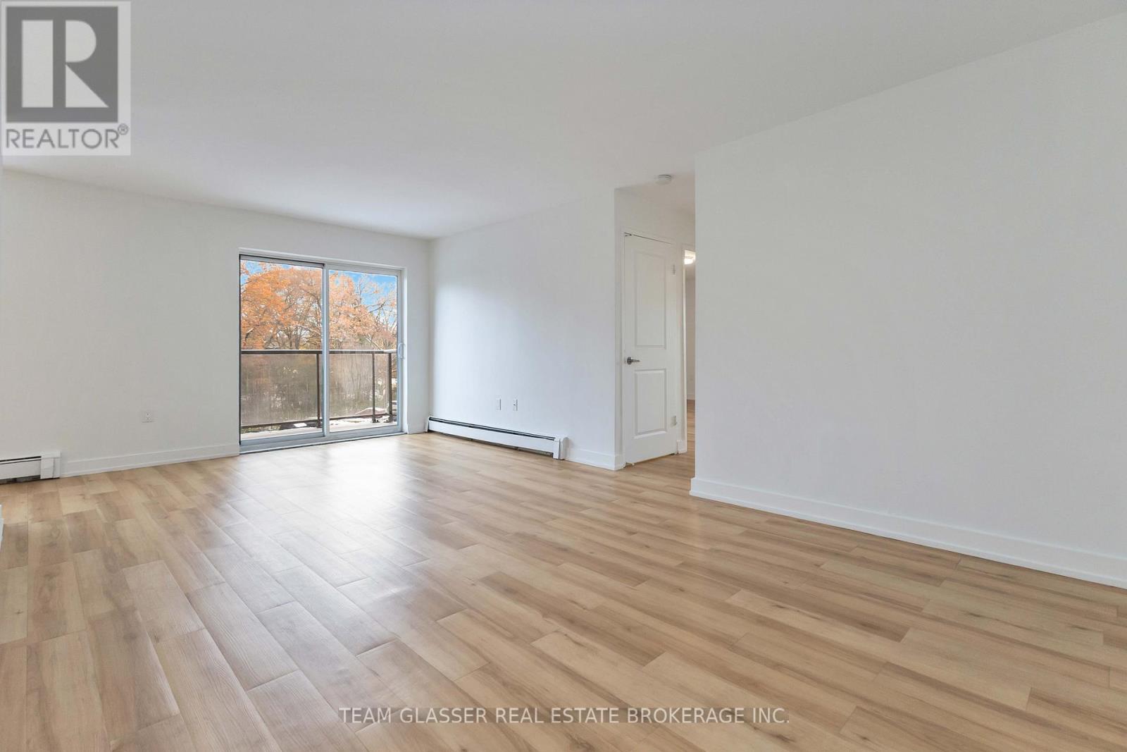 402 - 530 Proudfoot Lane, London North, Ontario  N6H 1W3 - Photo 7 - X12547296