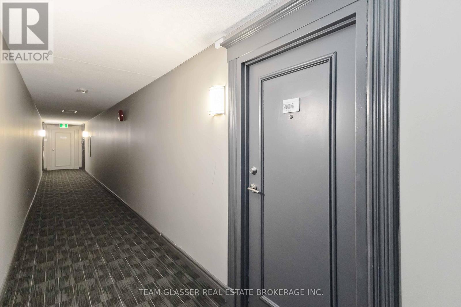 404 - 500 Proudfoot Lane, London North, Ontario  N6H 5G7 - Photo 5 - X12547306