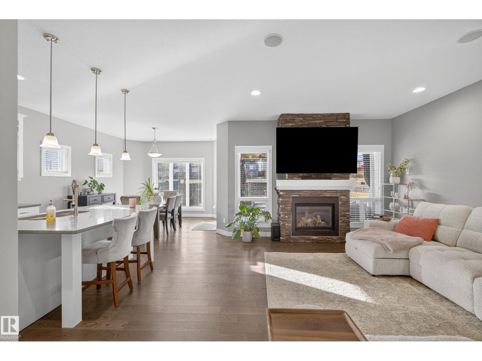 17032 43 St Nw, Edmonton, Alberta  T5Y 0Z1 - Photo 5 - E4465809