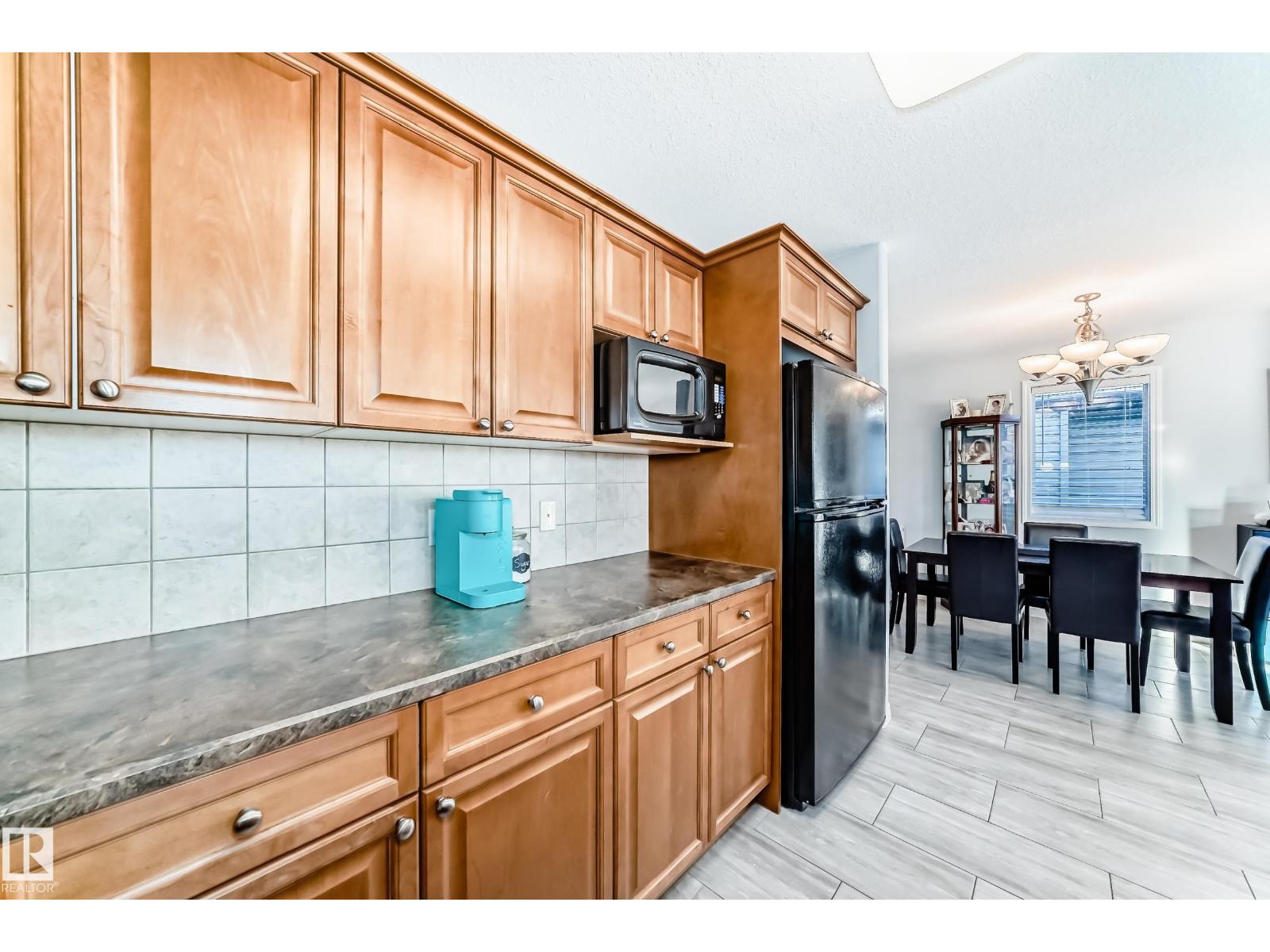 15628 44 St Nw, Edmonton, Alberta  T5Y 3H2 - Photo 11 - E4465810