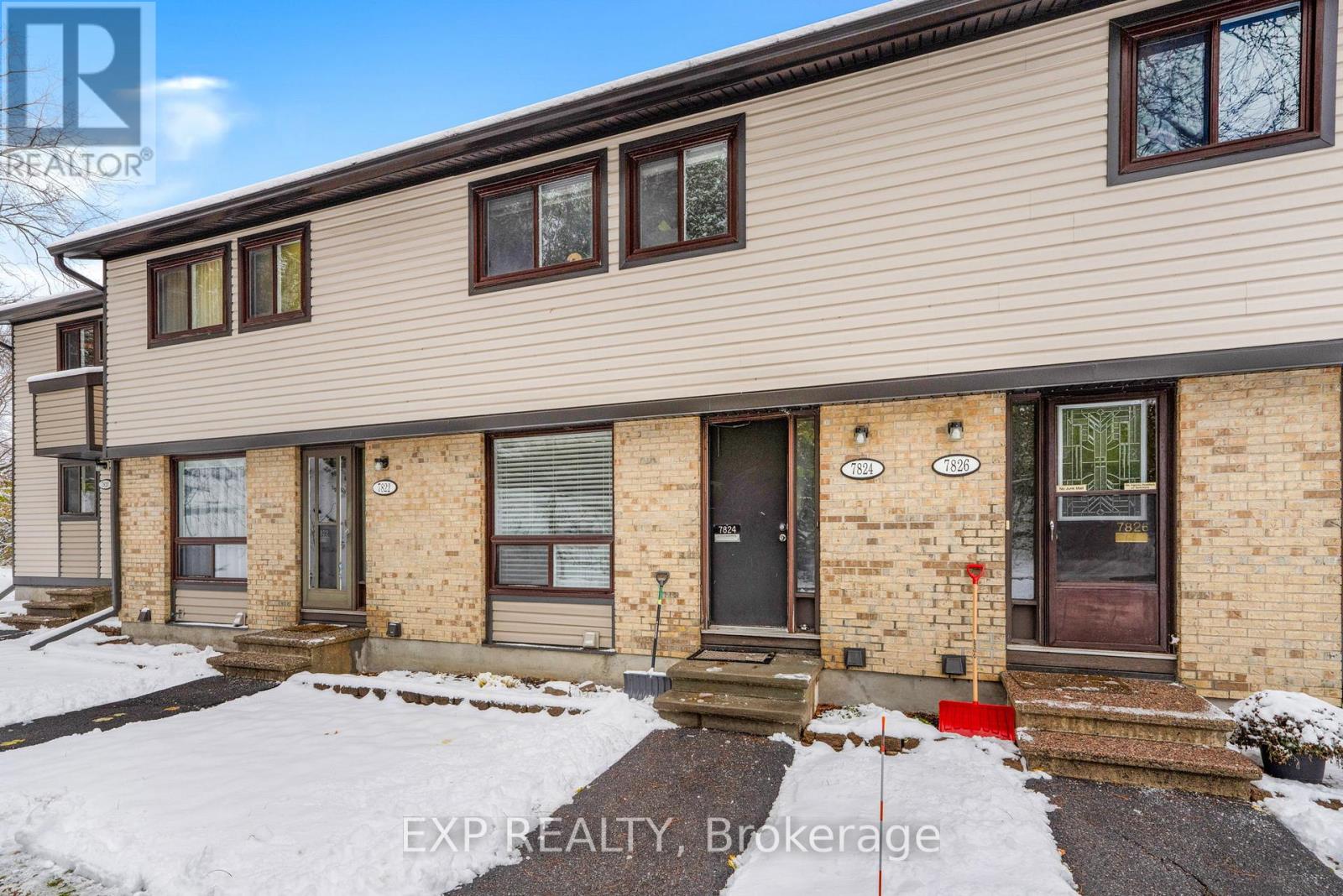 70 - 7824 Jeanne D'arc Boulevard N, Ottawa, Ontario K1C 2E9 - Photo 2 - X12547252