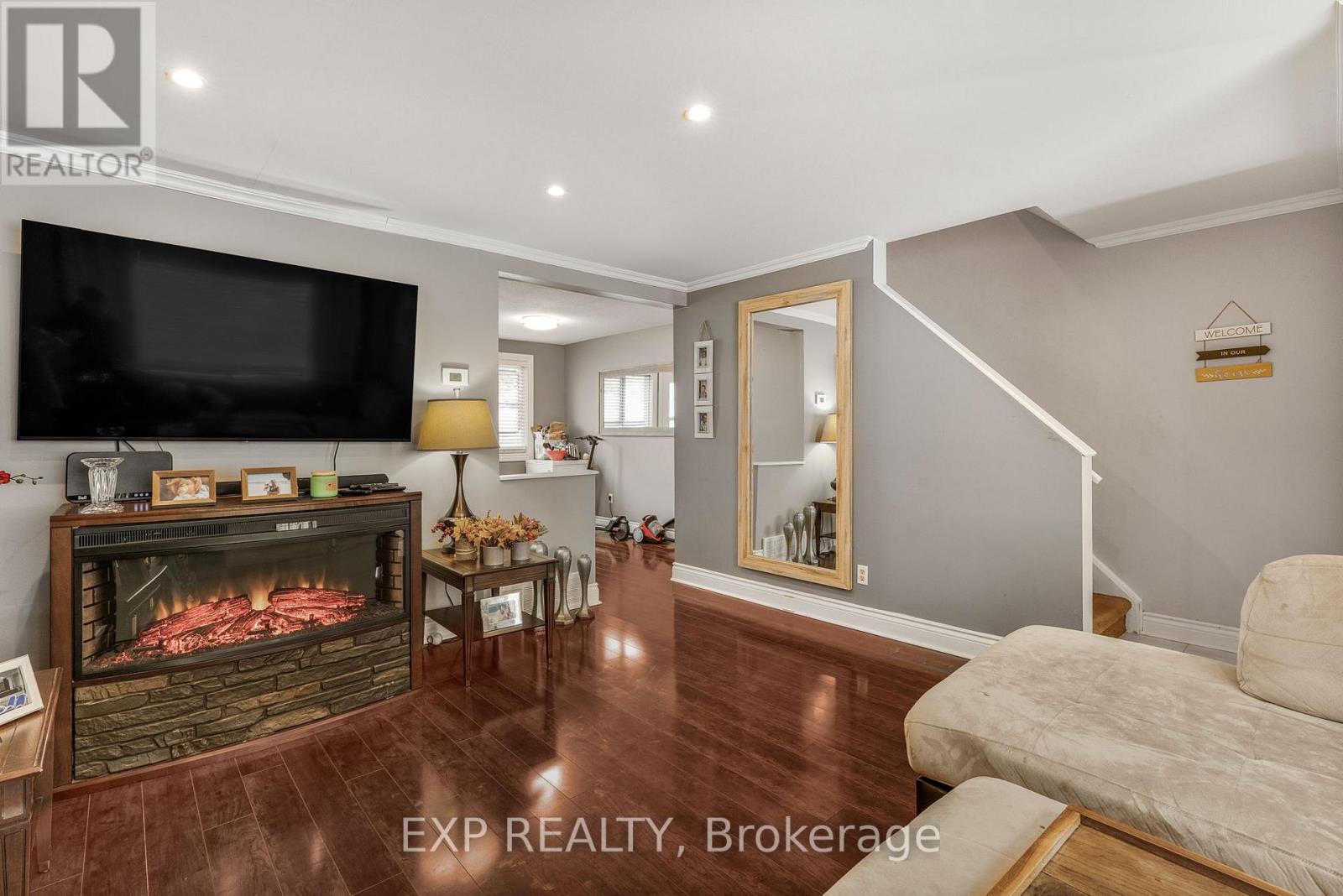 70 - 7824 Jeanne D'arc Boulevard N, Ottawa, Ontario K1C 2E9 - Photo 6 - X12547252