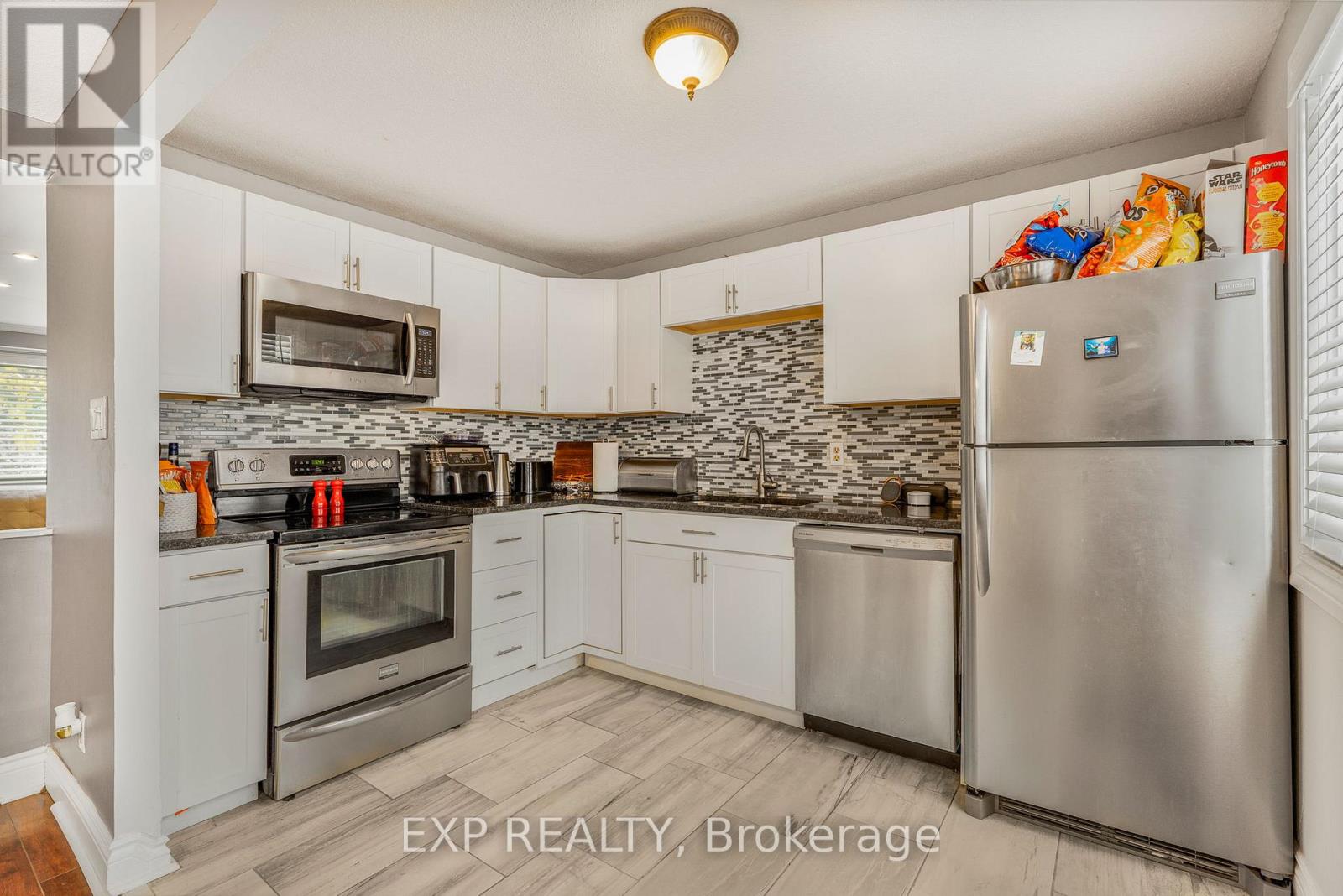 70 - 7824 Jeanne D'arc Boulevard N, Ottawa, Ontario K1C 2E9 - Photo 8 - X12547252