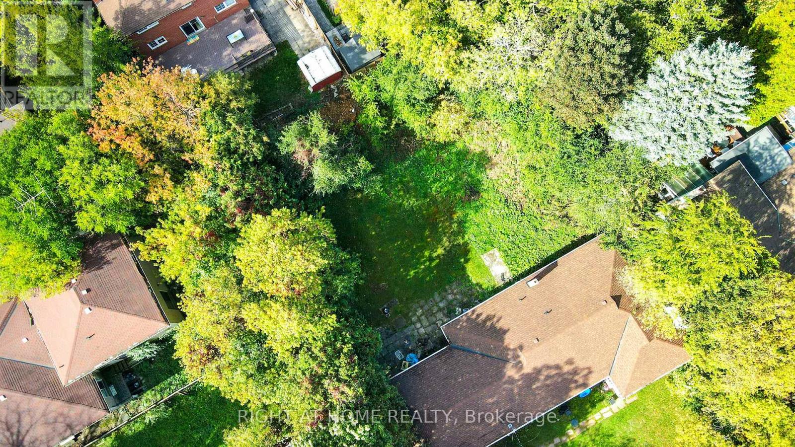 6 Manorcrest Drive, Toronto, Ontario M2N 5K1 - Photo 18 - C12453355