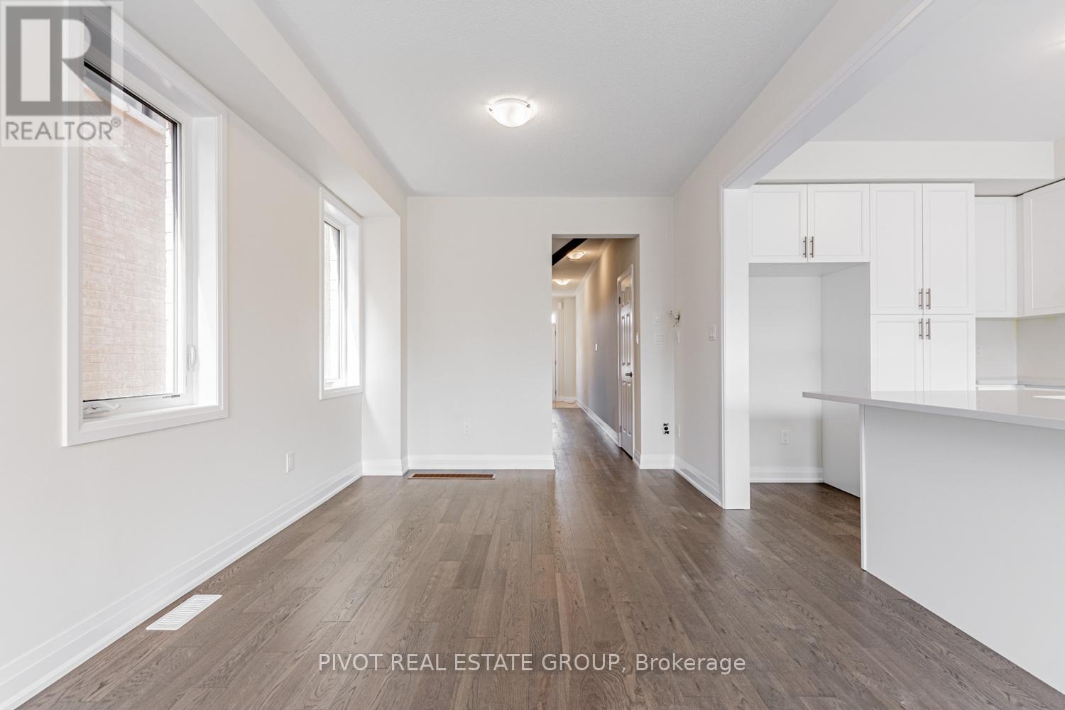 30 Lipscott Drive, Caledon, Ontario  L7C 4L2 - Photo 14 - W12500906