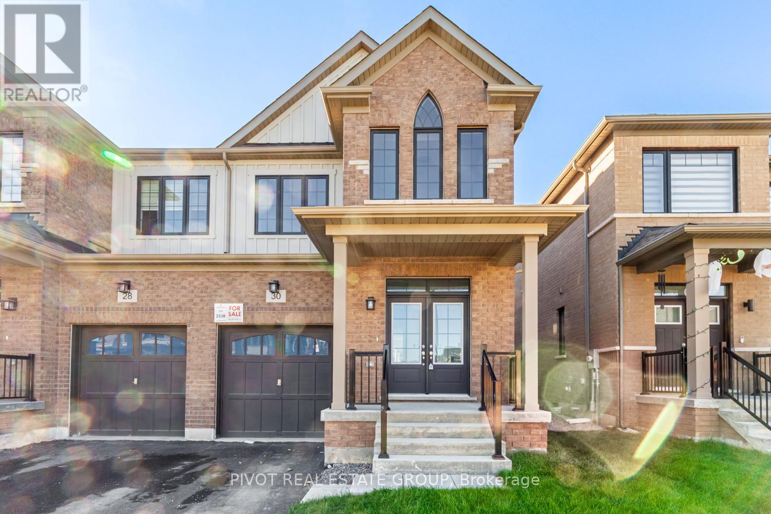 30 Lipscott Drive, Caledon, Ontario  L7C 4L2 - Photo 2 - W12500906