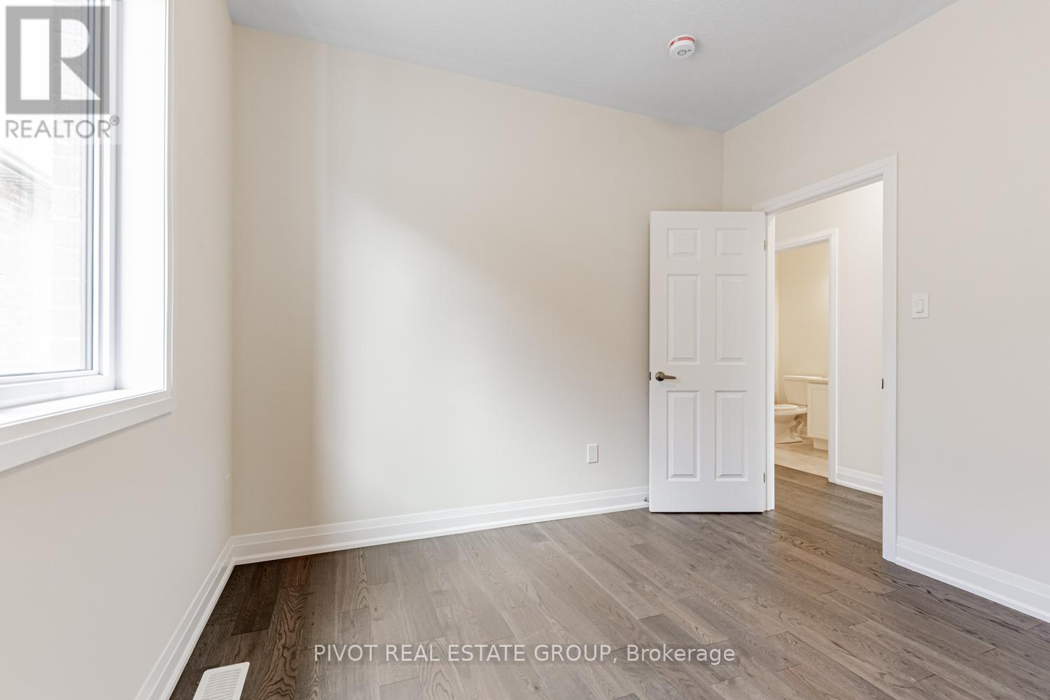 30 Lipscott Drive, Caledon, Ontario  L7C 4L2 - Photo 22 - W12500906