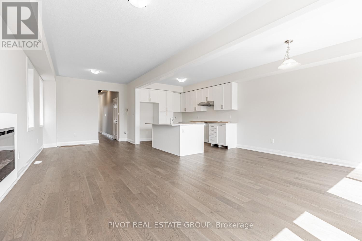 30 Lipscott Drive, Caledon, Ontario  L7C 4L2 - Photo 9 - W12500906