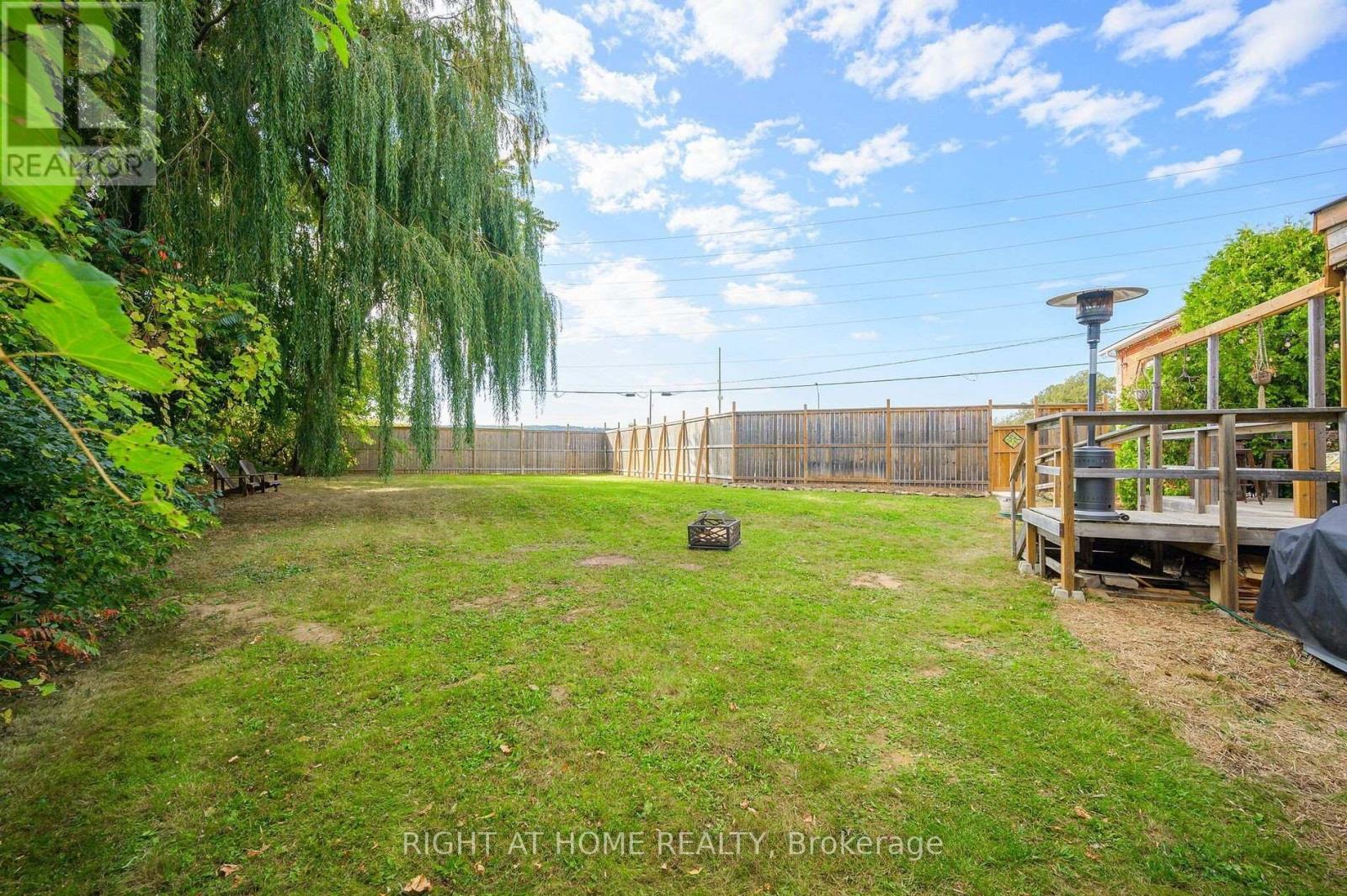 3318 Dundas Street, Burlington, Ontario  L7P 0S8 - Photo 22 - W12547154