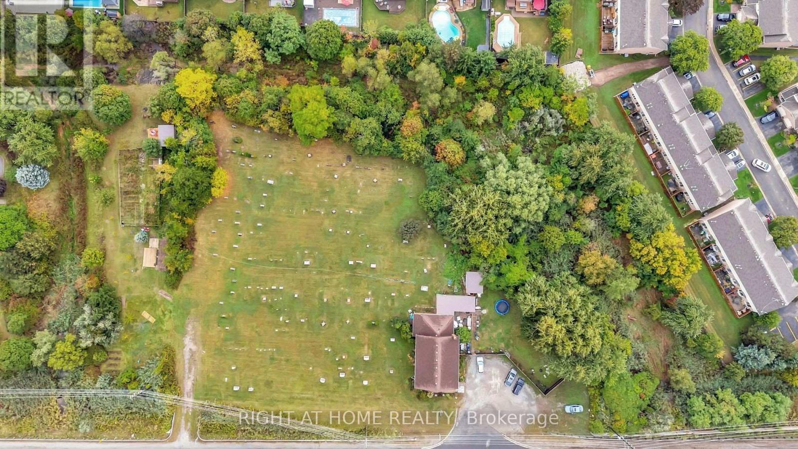 3318 Dundas Street, Burlington, Ontario  L7P 0S8 - Photo 34 - W12547154