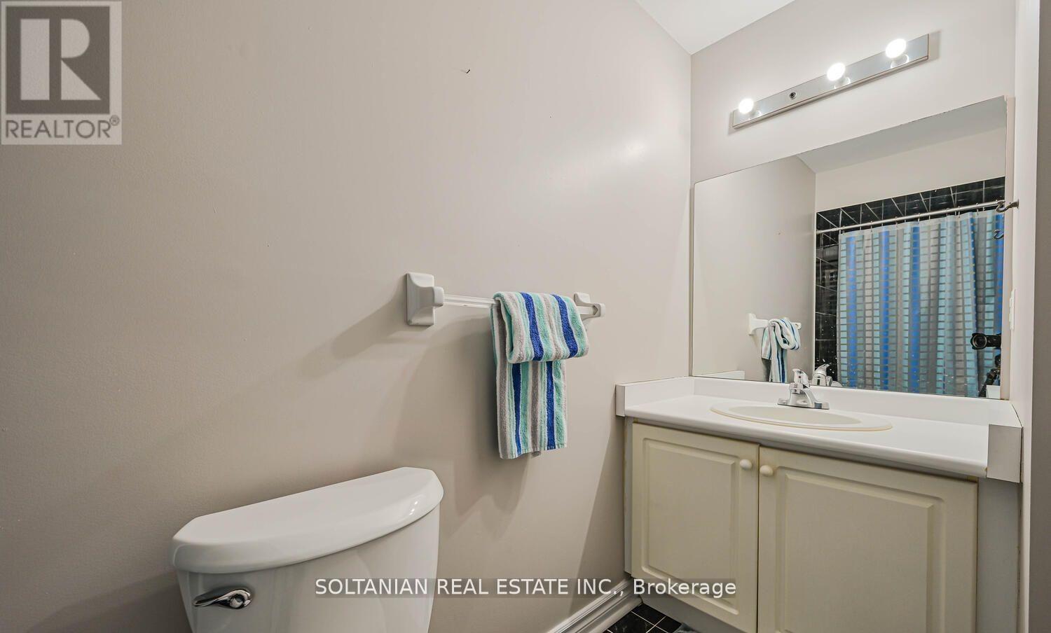 133 Shady Pine Circle, Brampton, Ontario  L6R 1K2 - Photo 21 - W12547176