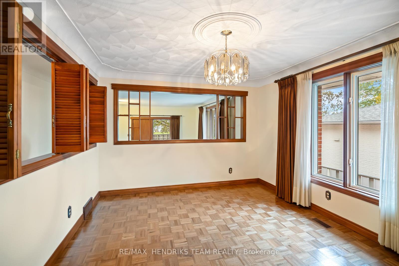 85 Westgate Park Drive, St. Catharines, Ontario L2N 5X1 - Photo 11 - X12547300