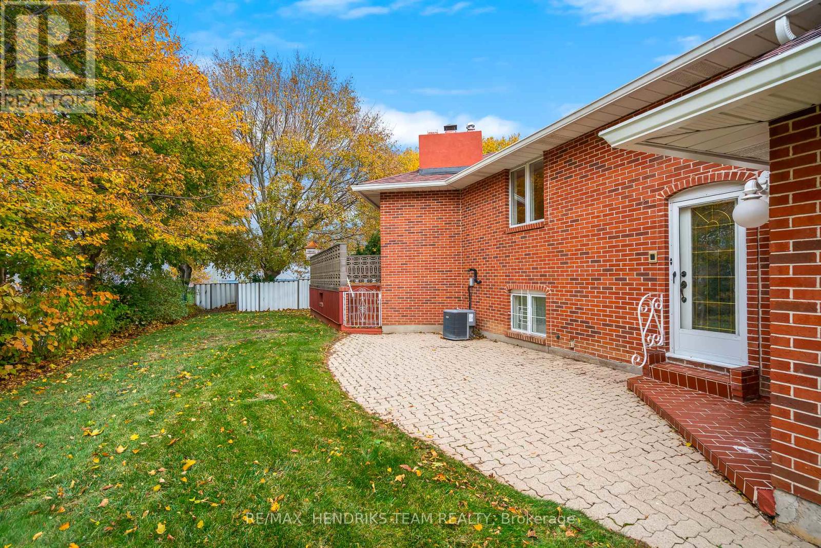 85 Westgate Park Drive, St. Catharines, Ontario L2N 5X1 - Photo 36 - X12547300