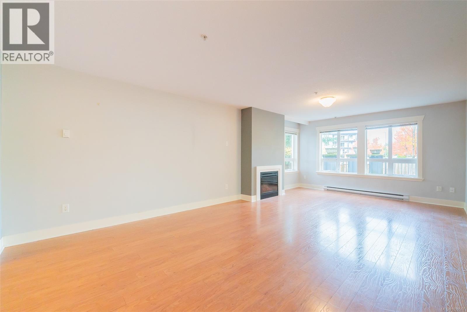 201 1620 Townsite Rd, Nanaimo, British Columbia  V9S 1N2 - Photo 3 - 1020507