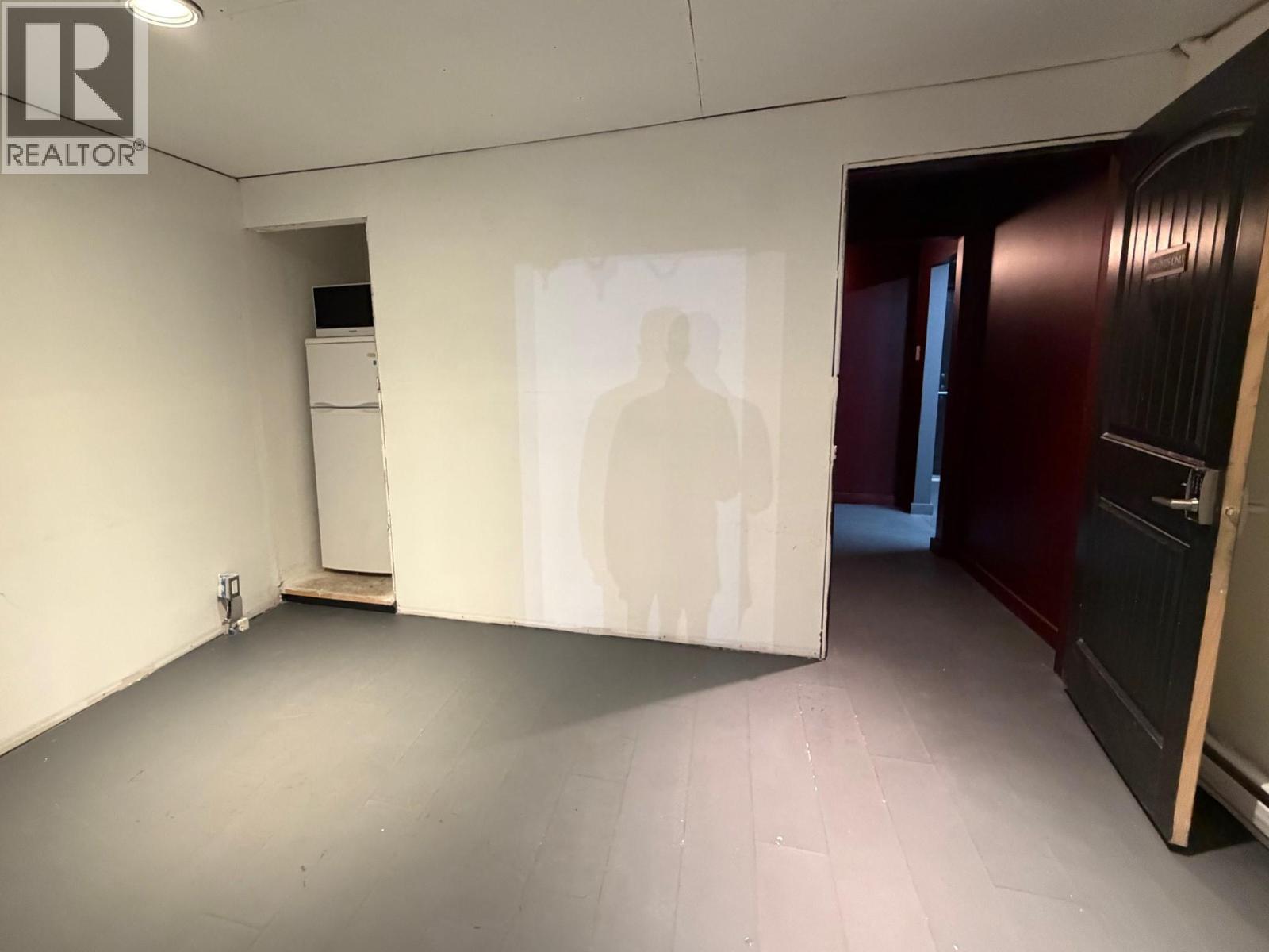 250 Victoria Street, Kamloops, British Columbia  V2C 2A2 - Photo 6 - 10369271