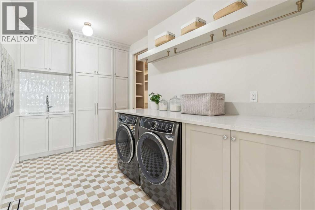 3708 8 Avenue Nw, Calgary, Alberta  T2N 1E1 - Photo 35 - A2270195