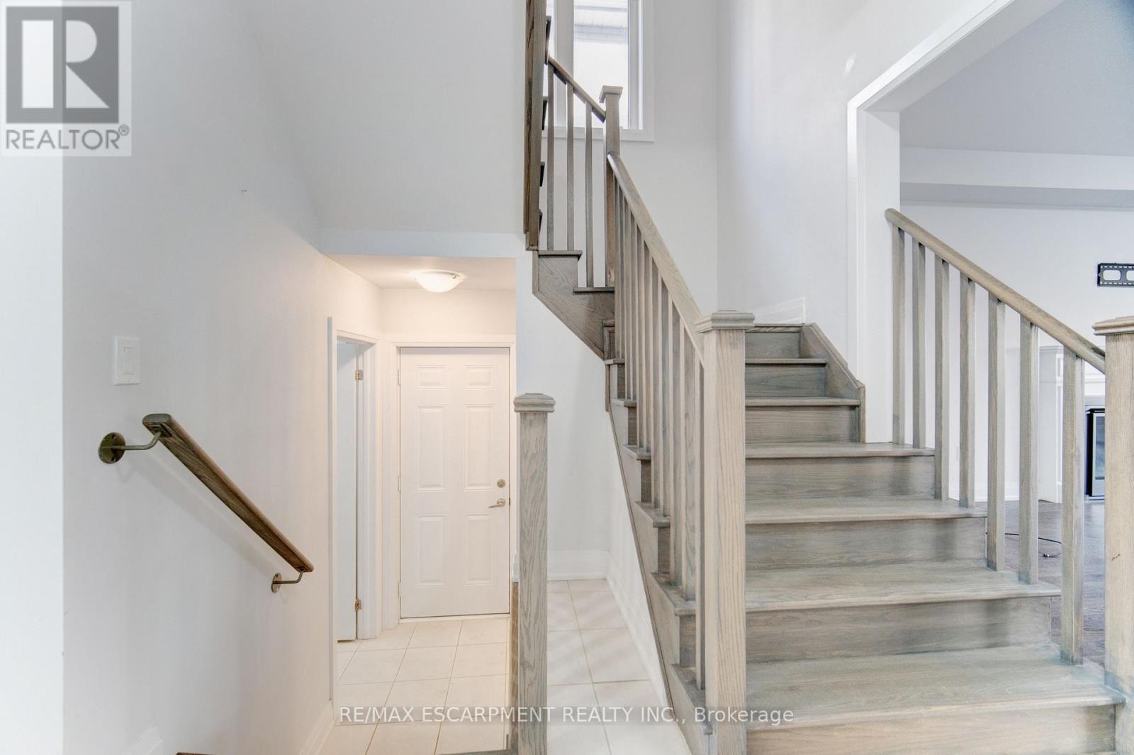 1095 Edinburgh Drive, Woodstock, Ontario  N4T 0M6 - Photo 15 - X12547134