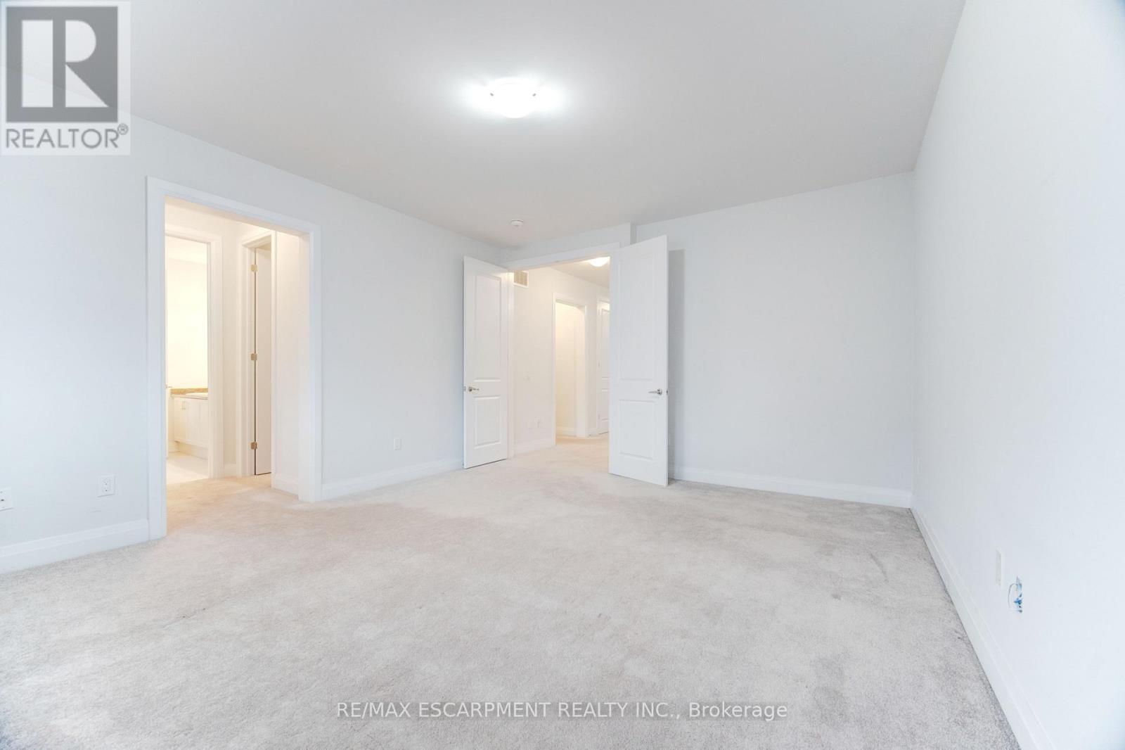 1095 Edinburgh Drive, Woodstock, Ontario  N4T 0M6 - Photo 18 - X12547134