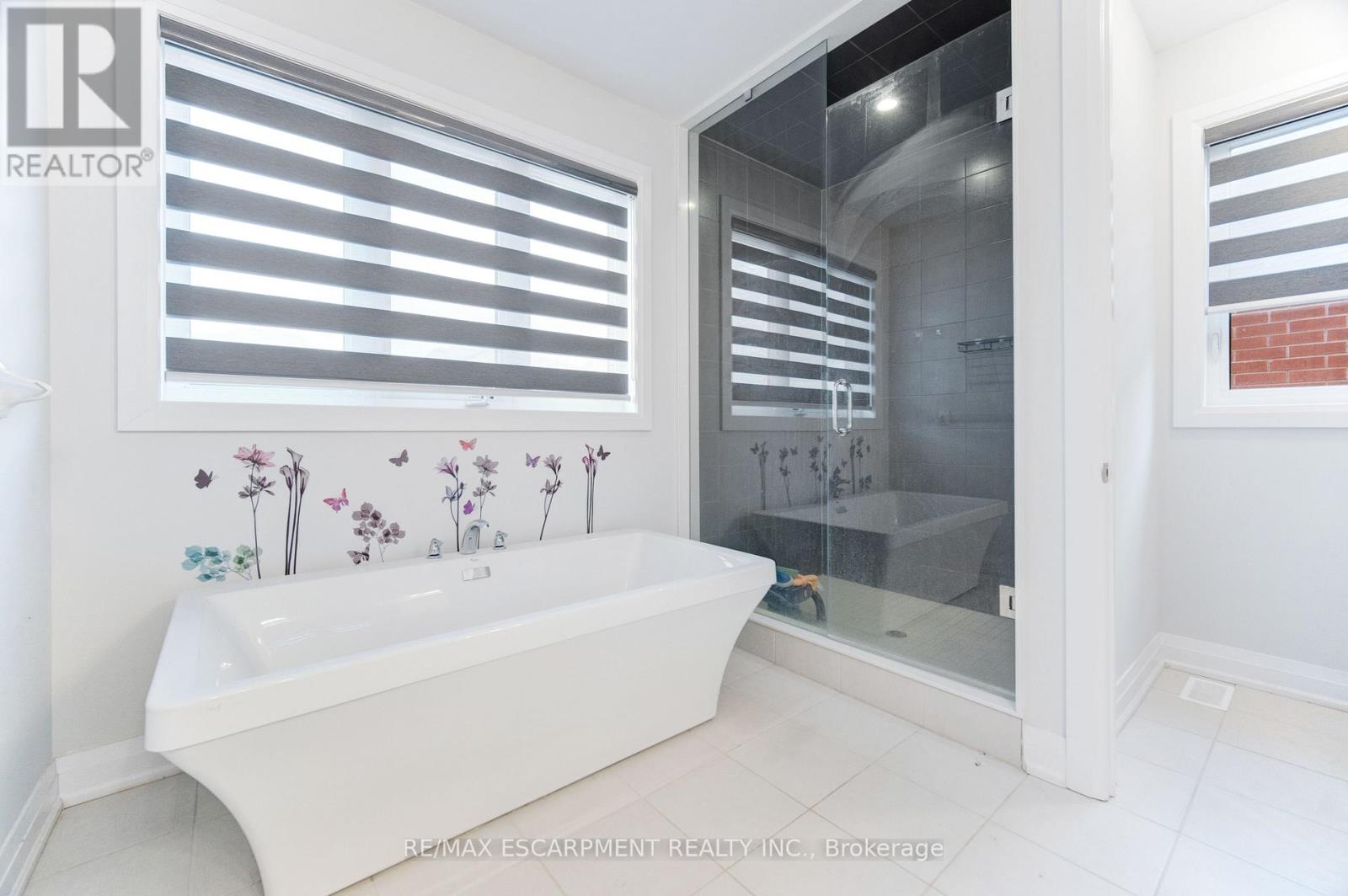 1095 Edinburgh Drive, Woodstock, Ontario  N4T 0M6 - Photo 23 - X12547134