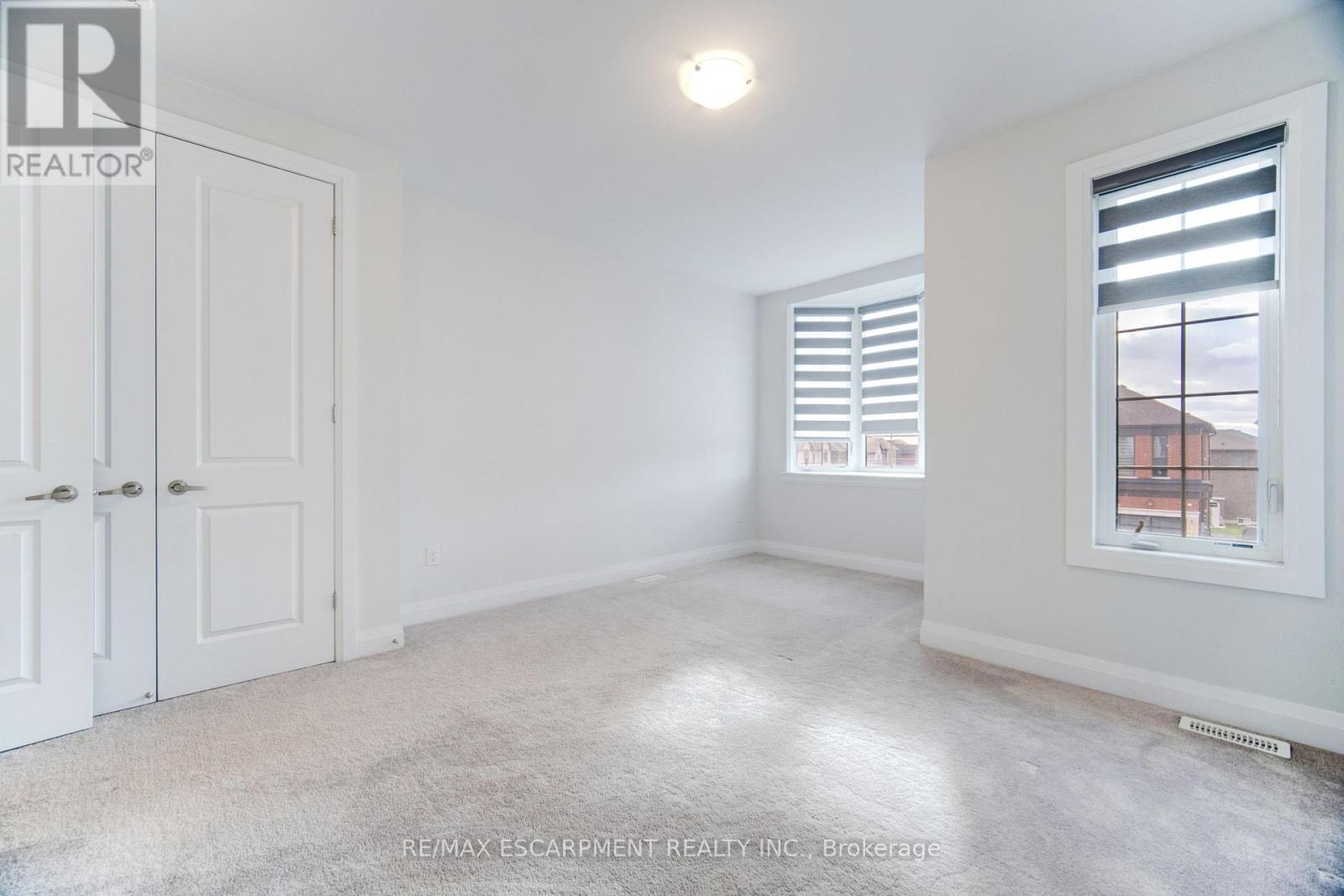 1095 Edinburgh Drive, Woodstock, Ontario  N4T 0M6 - Photo 25 - X12547134