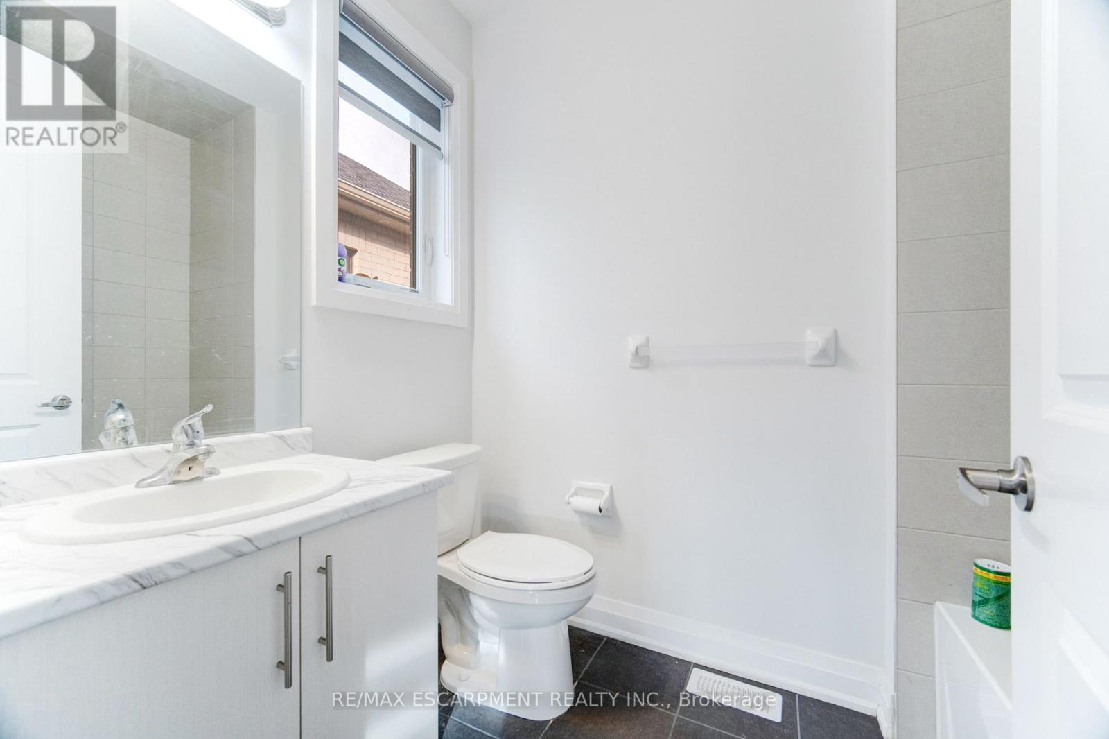 1095 Edinburgh Drive, Woodstock, Ontario  N4T 0M6 - Photo 27 - X12547134