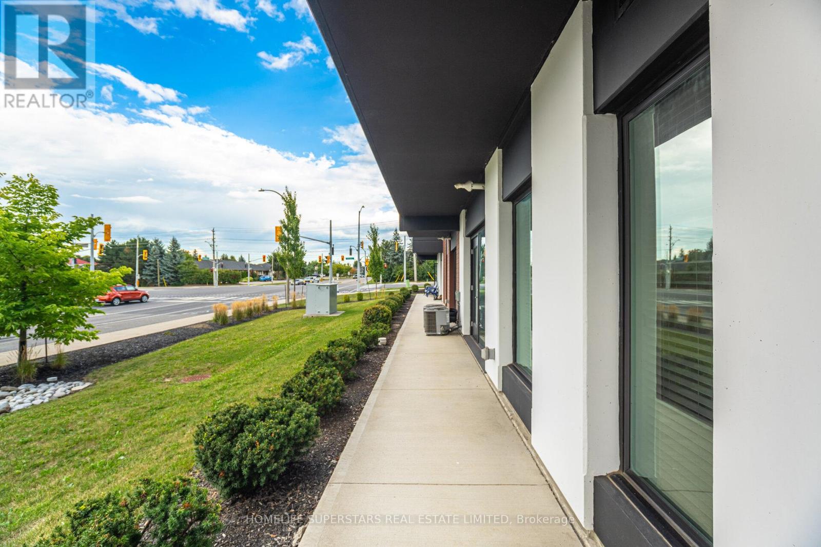 115 - 5 Wake Robin Drive, Kitchener, Ontario  N2E 0H6 - Photo 26 - X12547142