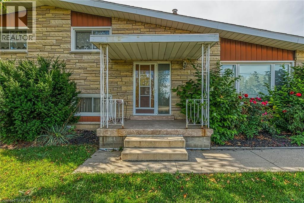 5 Third Road E, Stoney Creek, Ontario  L8J 3J5 - Photo 7 - 40788485