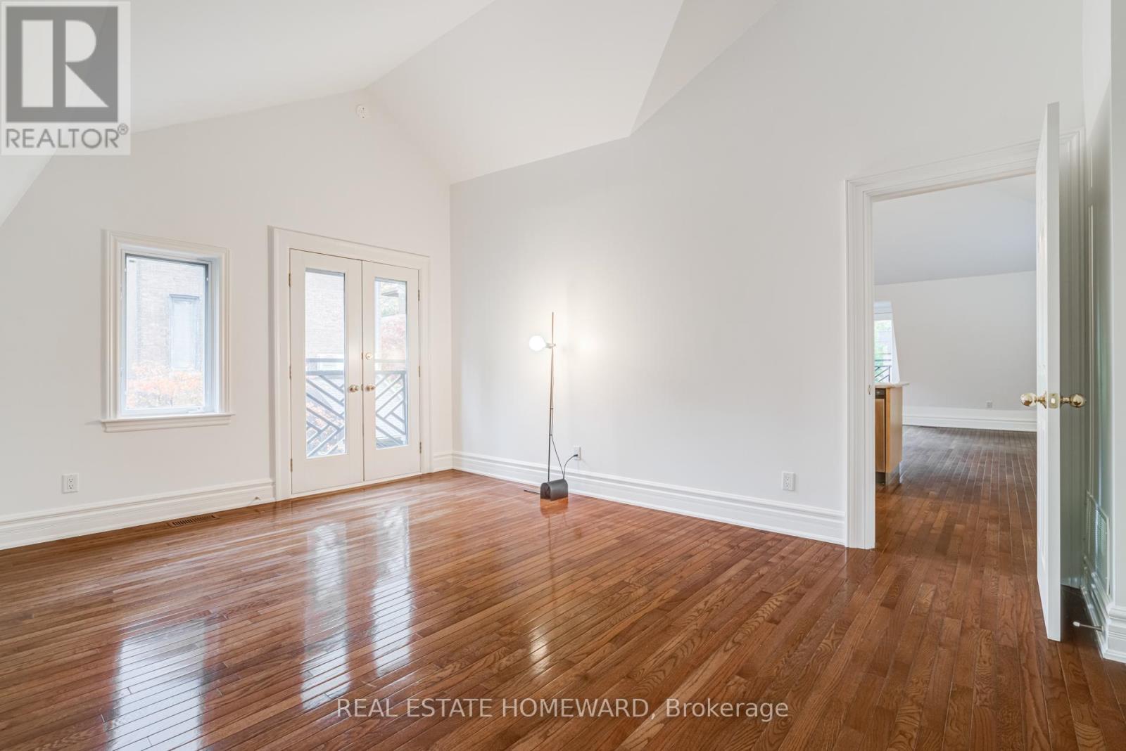 12 A Admiral Road, Toronto, Ontario  M5R 2L5 - Photo 18 - C12547236