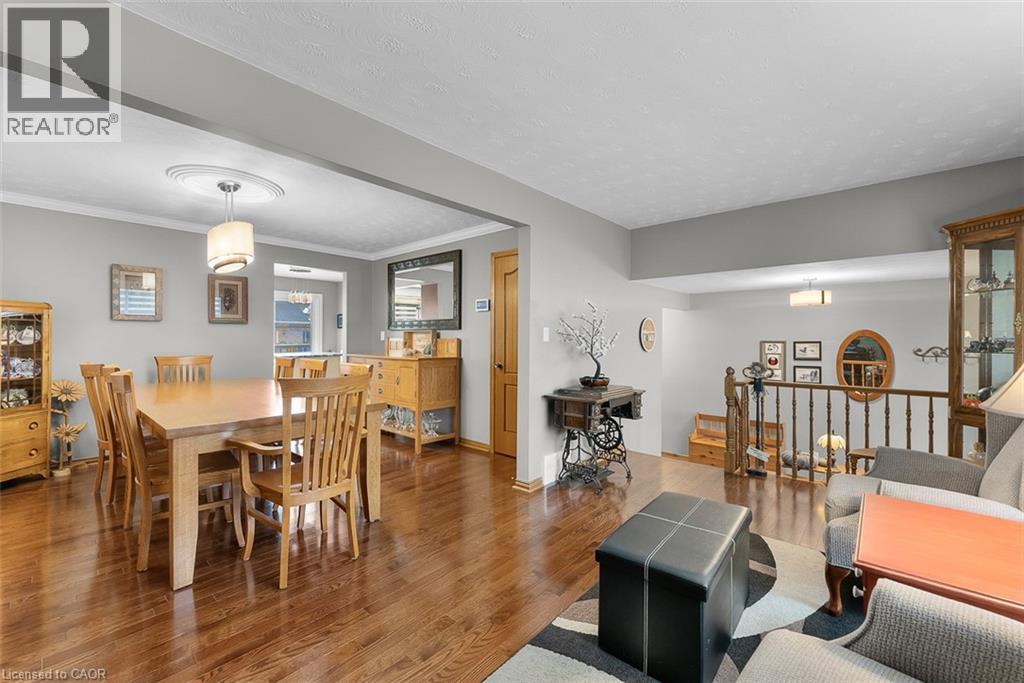 20 Carluccio Crescent, St. Catharines, Ontario  L2M 7V5 - Photo 9 - 40788479