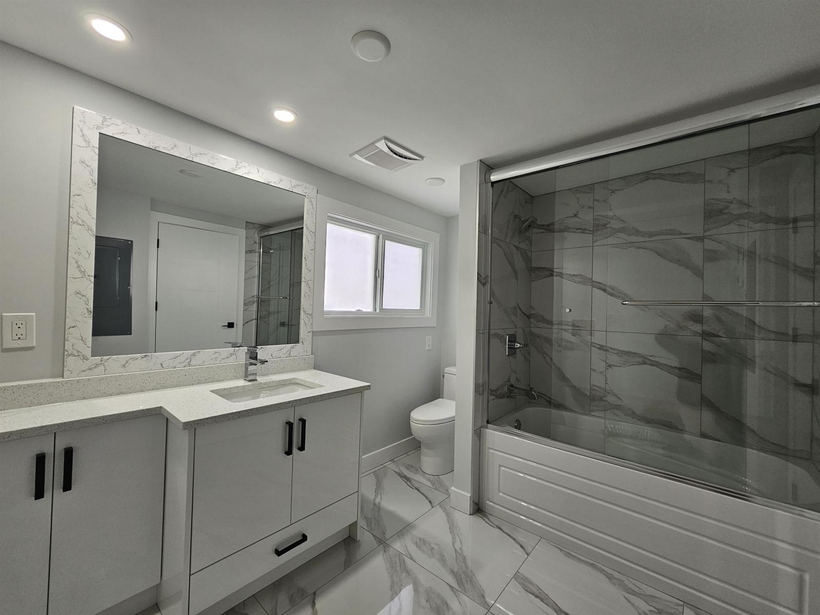 7088 Sumas Prairie Road, Greendale, Sardis - Greendale, British Columbia  V2R 4K1 - Photo 8 - R3066906