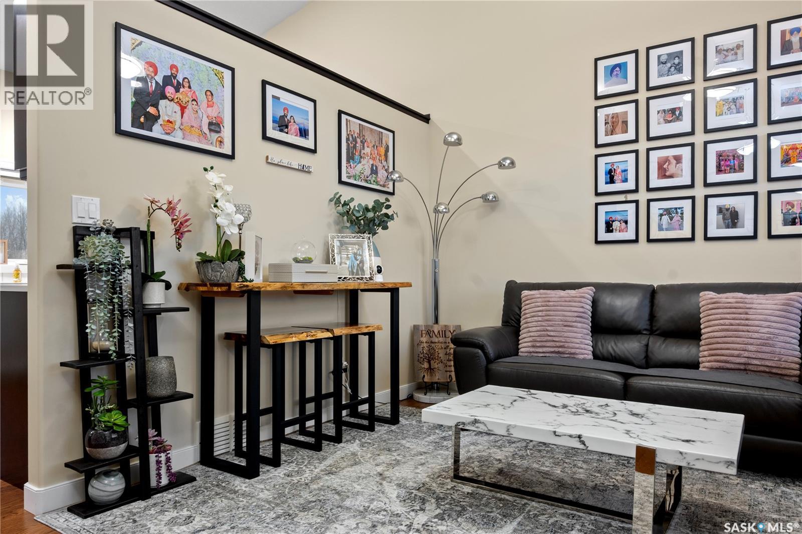 9 Stanford Road, White City, Saskatchewan  S4L 0C9 - Photo 11 - SK024067