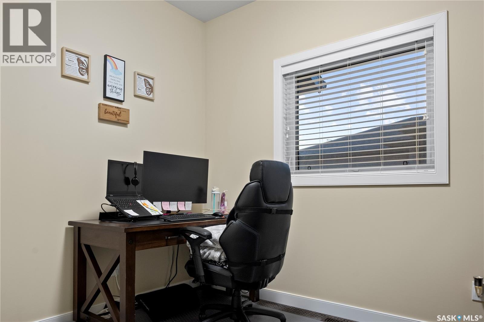 9 Stanford Road, White City, Saskatchewan  S4L 0C9 - Photo 20 - SK024067