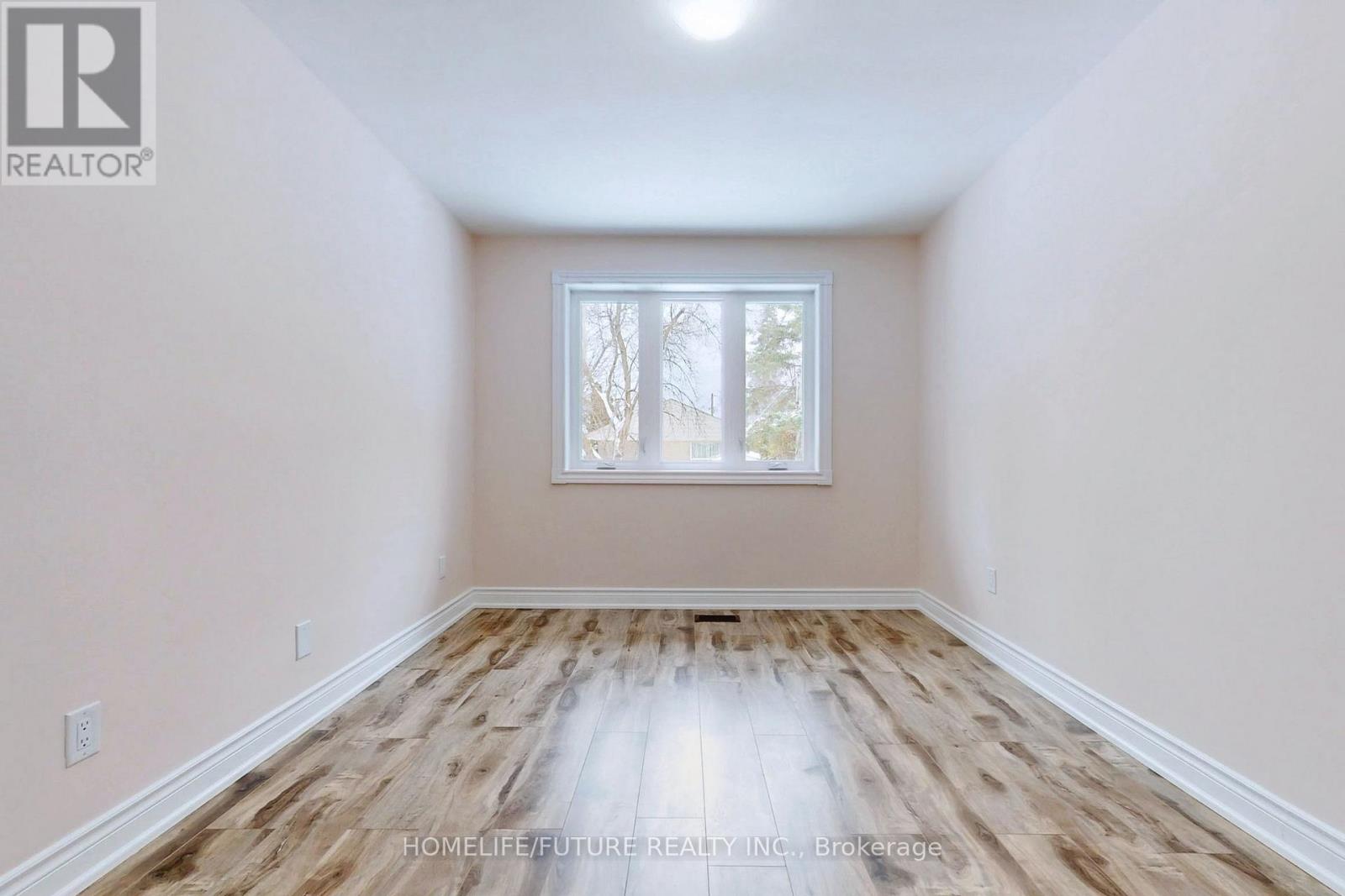 Main - 72 Treverton Drive, Toronto, Ontario  M1K 3S7 - Photo 13 - E12547210