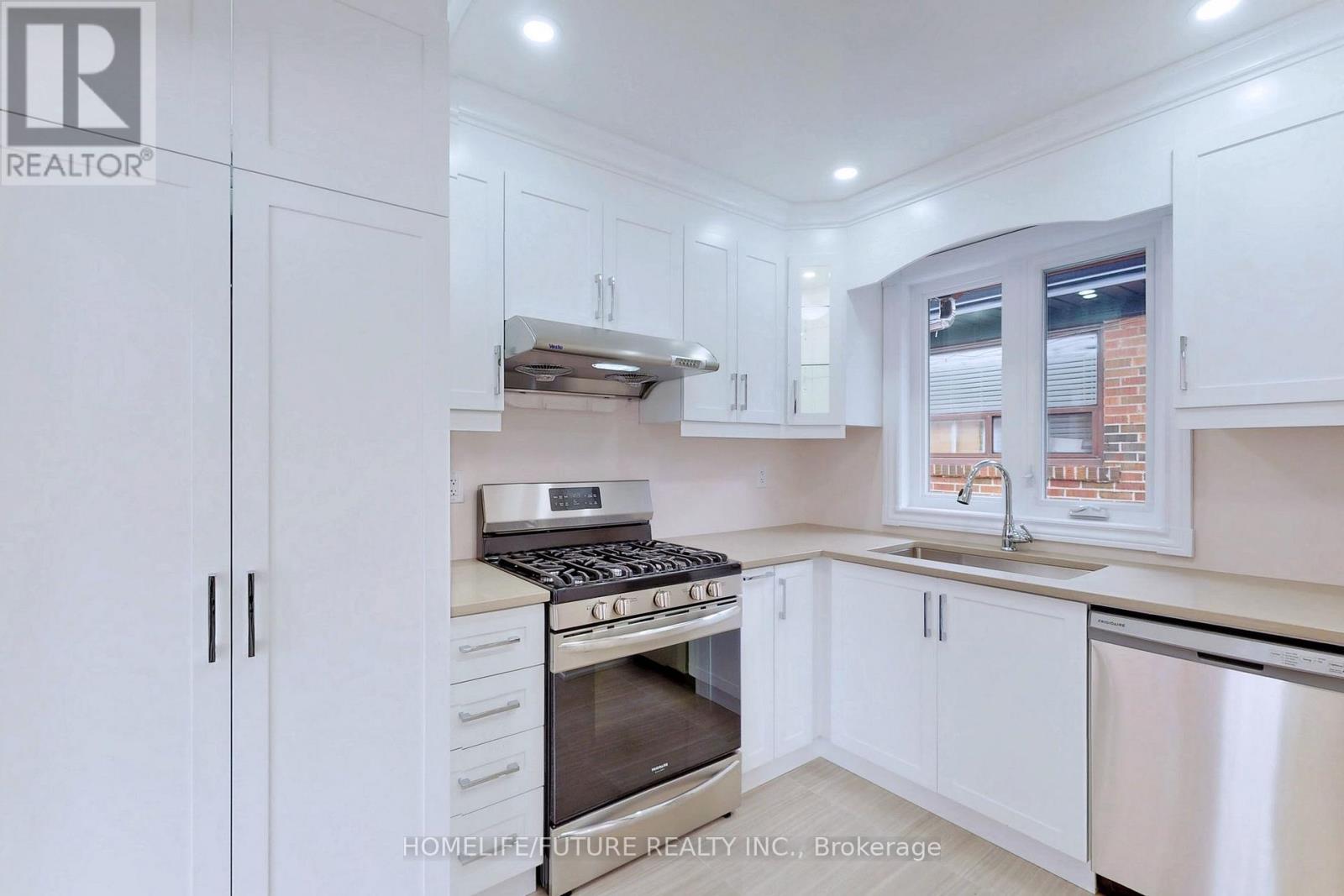 Main - 72 Treverton Drive, Toronto, Ontario  M1K 3S7 - Photo 22 - E12547210